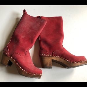 Ugglebo clog boots size 39 red